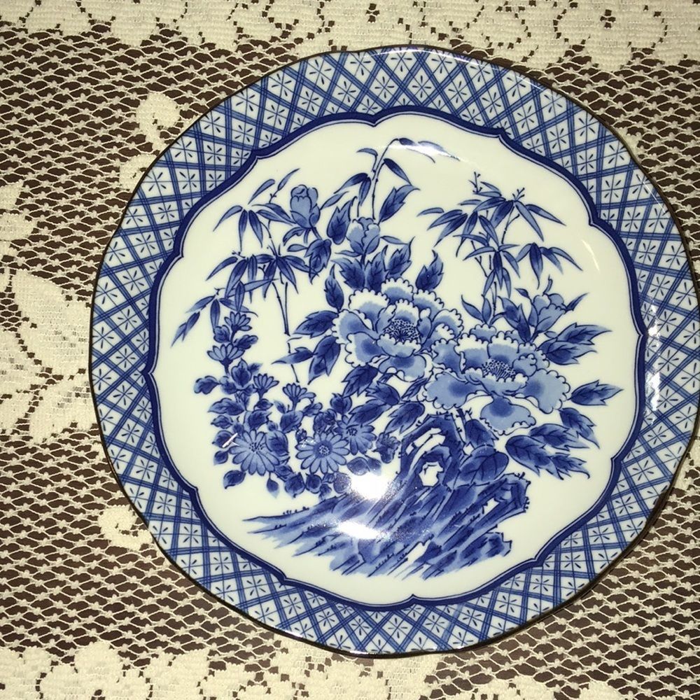 Toyo Japan, signed serving bowl/platter.